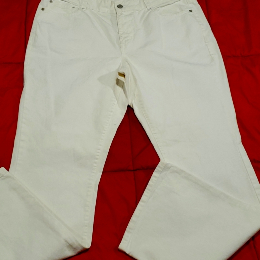 Eddie bauer white jeans,size 12
